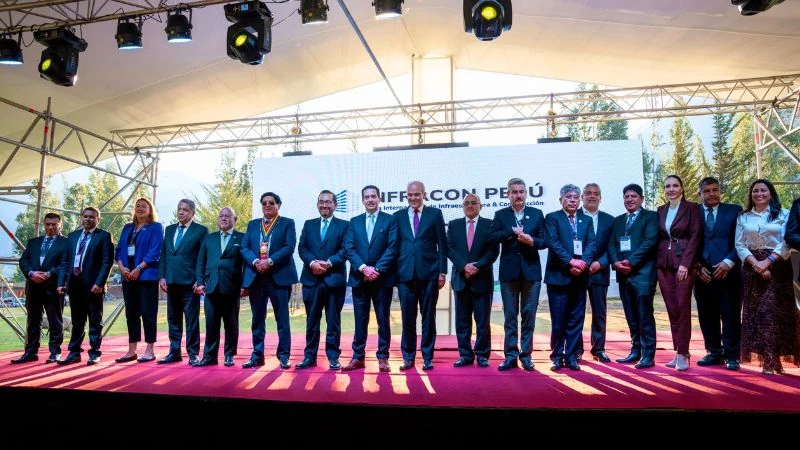 Presidente del Congreso llama a destrabar proyectos y fortalecer articulación público-privada en Infracon 2026